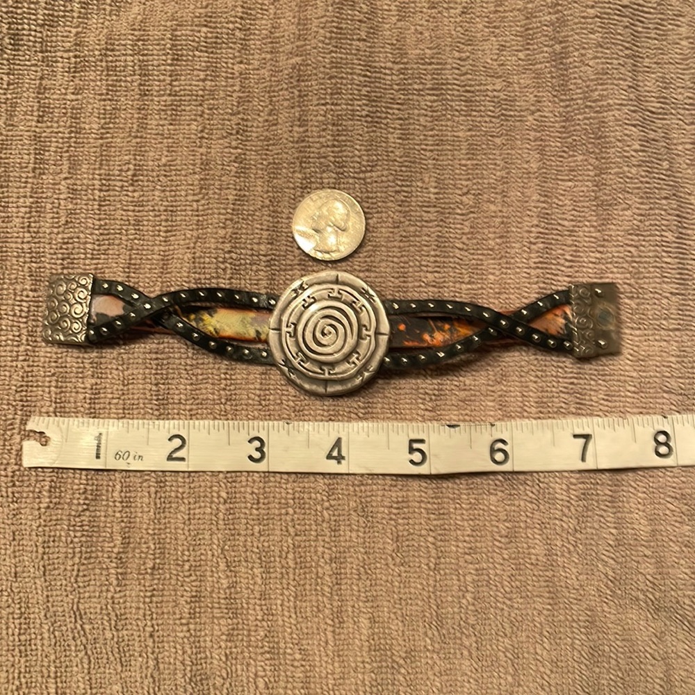 Leather and silver bracelet